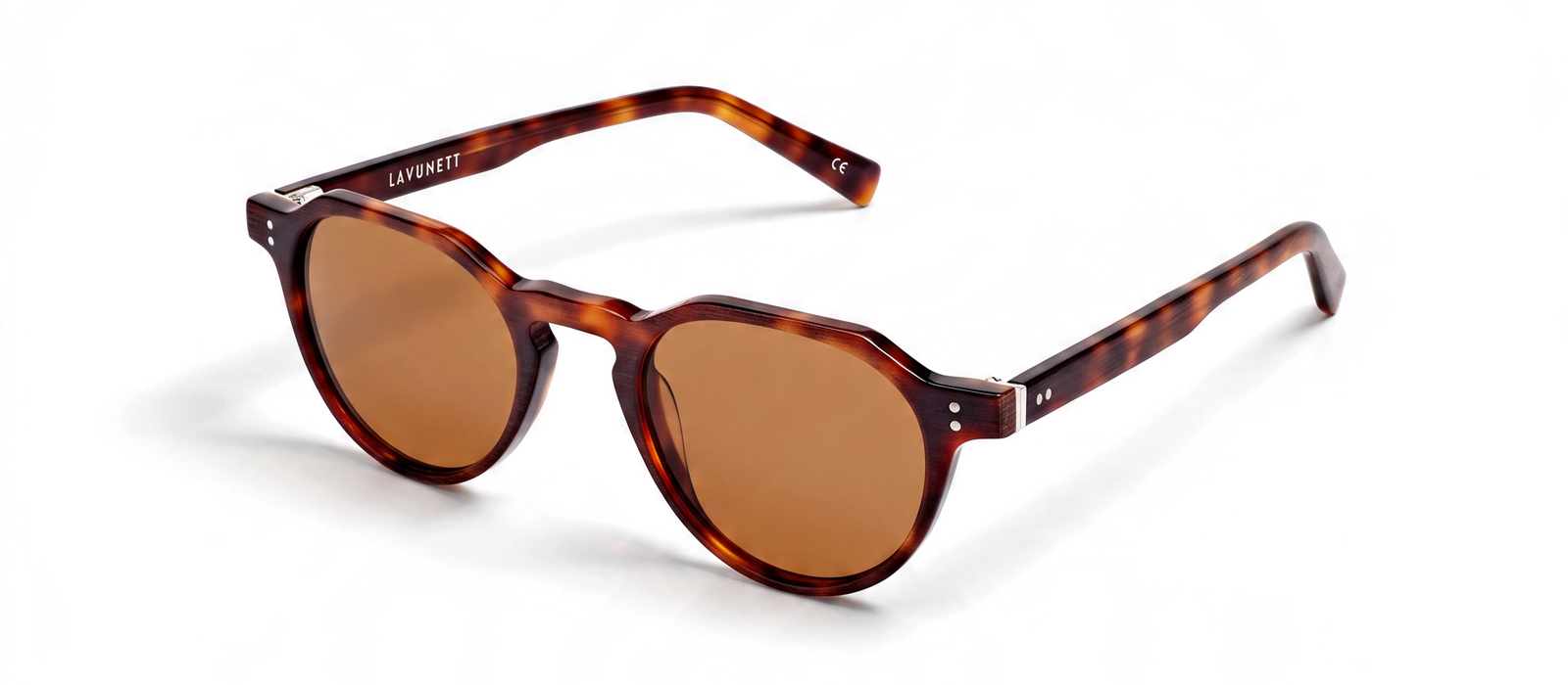 lavunett Brownie round sunglasses in tortoiseshell acetate with polarised lenses, view 2