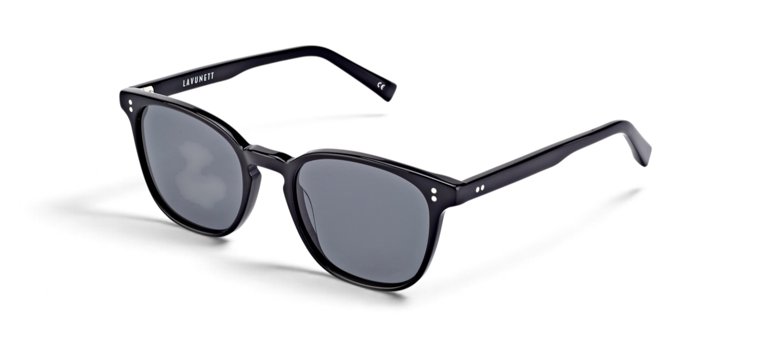 lavunett Quincy round sunglasses in black acetate with polarised lenses, view 2