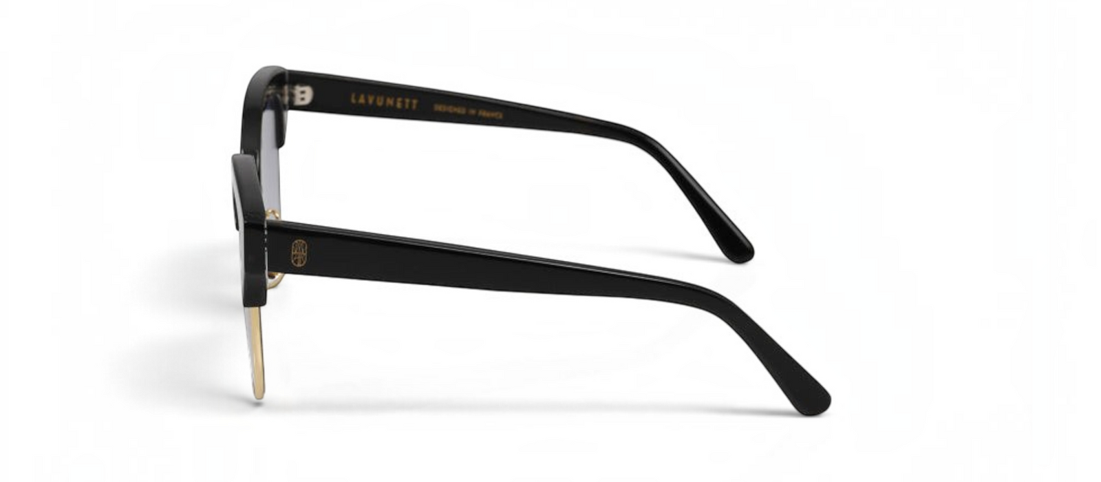 lavunett Efnan square sunglasses in black acetate and metal with polarised lenses, view 3