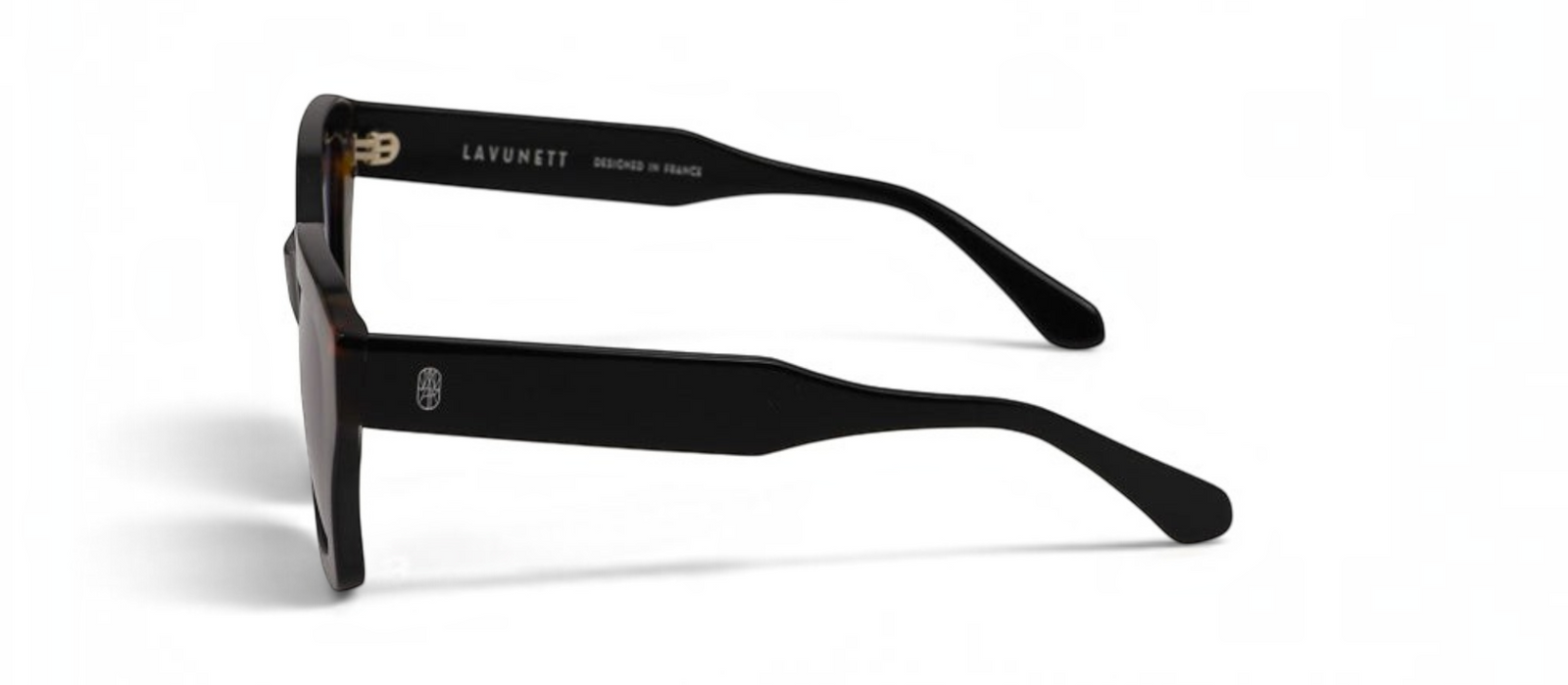 lavunett Edith square sunglasses in black acetate with polarised lenses, view 3
