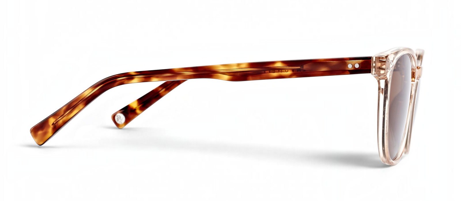 lavunett Langelik square sunglasses in clear crystal acetate with polarised lenses, view 3