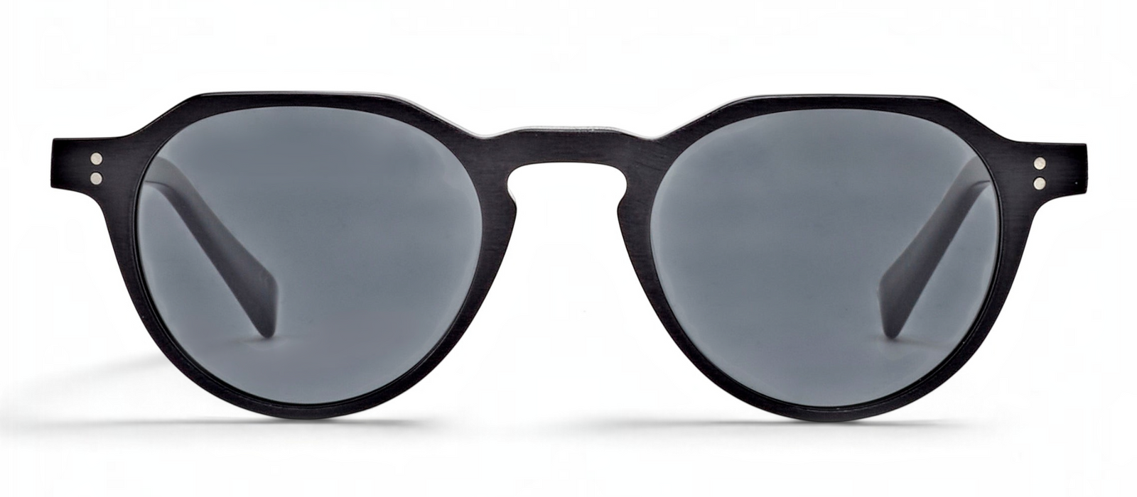 lavunett Malcolm round sunglasses in black acetate with polarised lenses