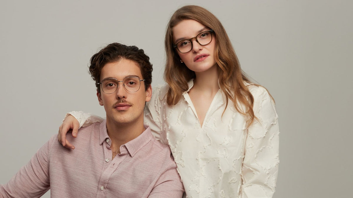 Eye<em>glasses</em>